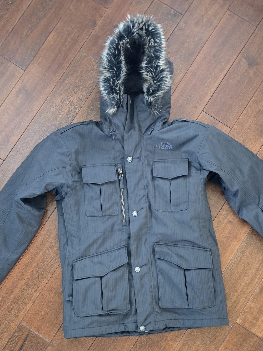 Men's North Face Hyvent Shell Ski Jacket Size S With Removable Fur Hood